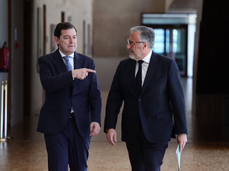 Los pactos de PP y Vox en CyL Extremadura y Aragn coinciden en su ncleo ideolgico