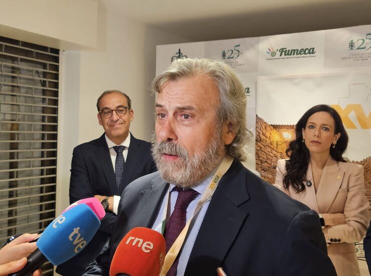 Sindicatos mdicos piden a Snchez que mueva ficha para una negociacin real con Sanidad