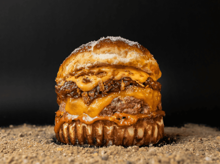The Champions Burger prosigue en el Acueducto de Los Milagros de Mrida
