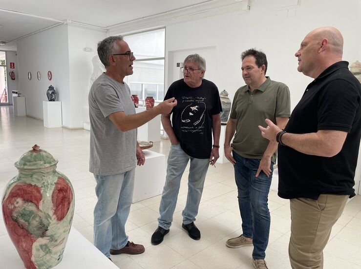 ltimos das para visitar exposicin Cermica de la Alacena en Escuela de Arte de Mrida