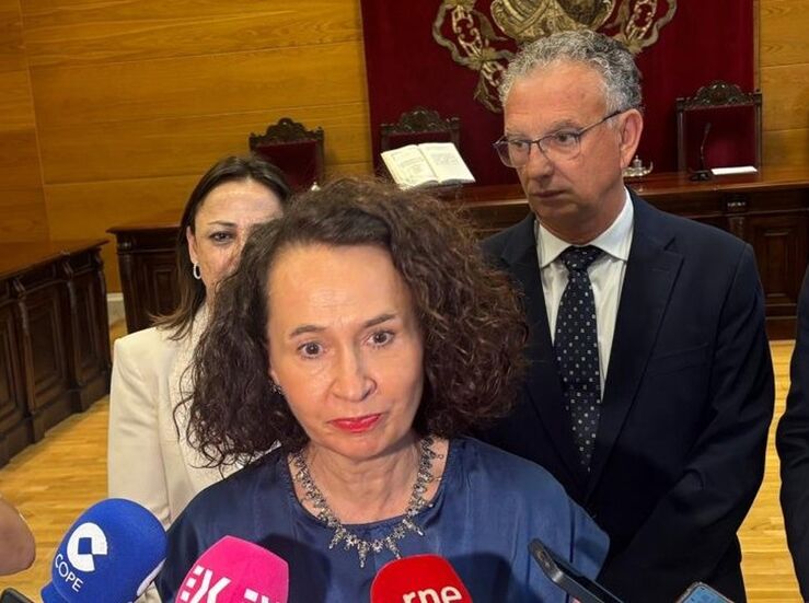 Tena Los jueces nica y exclusivamente les gua el cumplimiento de la Constitucin