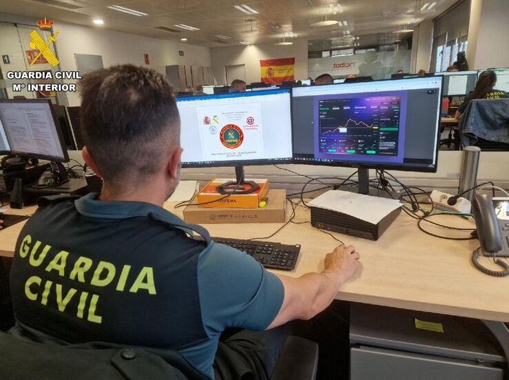 Guardia Civil alerta de fraudes bancarios en ofertas para ver gratis Mundial de ftbol