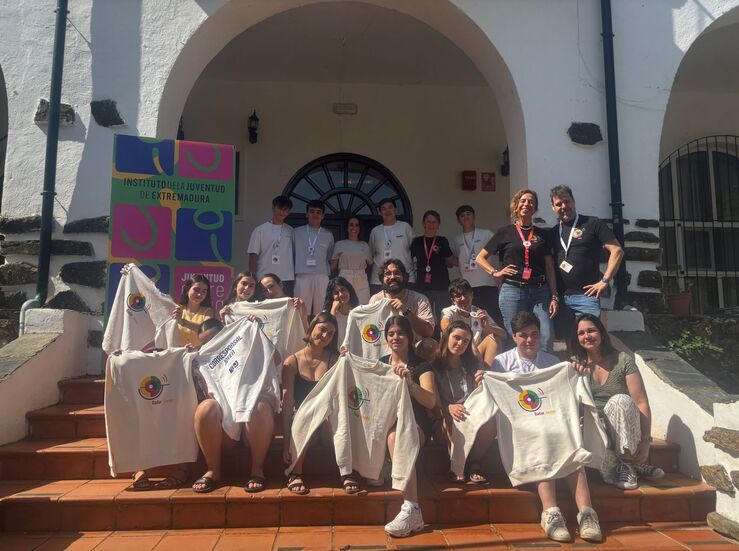Veinte jvenes participan durante todo el curso en el programa Radar Joven del IJEX