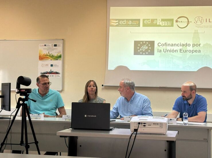 Junta impulsa la construccin sostenible con materiales naturales y tcnicas tradicionales
