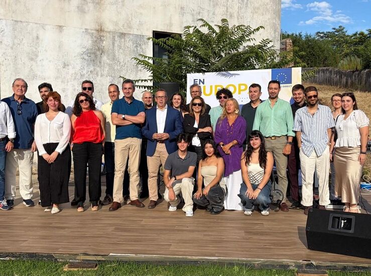 Europe Direct Cceres entrega los premios de sus concursos El futuro de Europa