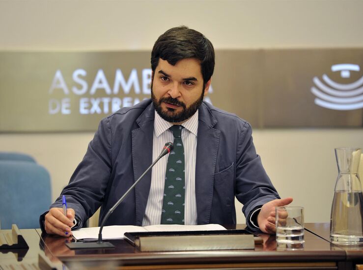 Junta incide en aplicar principio prioridad nacional en acceso ayudas y recursos pblicos
