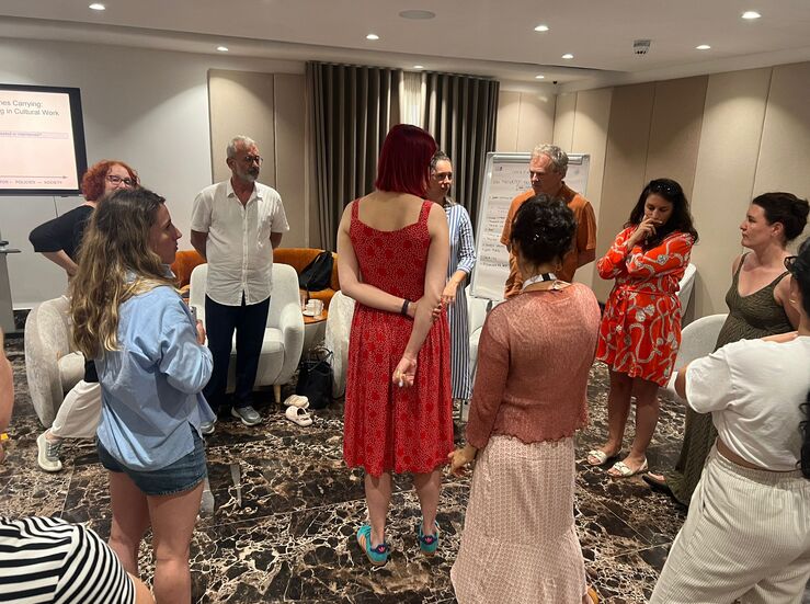 Cceres 2031 difunde su candidatura en la Europaeum Summer School 2026 de Cracovia