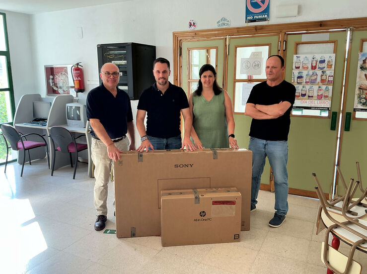 Avanza la implantacin de cinco nuevos Espacios Nubeteca en la provincia de Badajoz