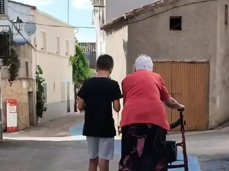 Pescueza busca inversores para crear viviendas domotizadas y accesibles para mayores