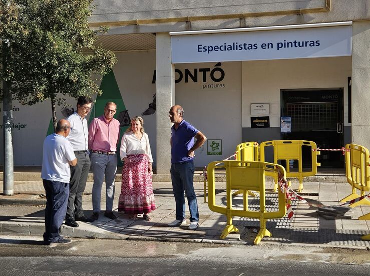 El barrio de Nuevo Cceres mejora la accesibilidad con una inversin de 400000 euros