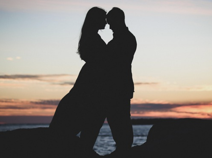 Regalos personalizados grabados para celebrar el amor