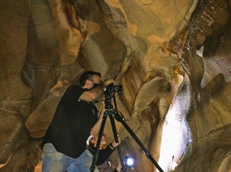 Primera evidencia de ADN humano antiguo en las paredes de las cuevas