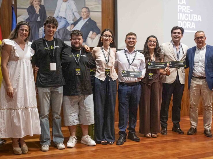 Premiados tres proyectos innovadores en el Pitch FestIV Generacin La Preincubadora