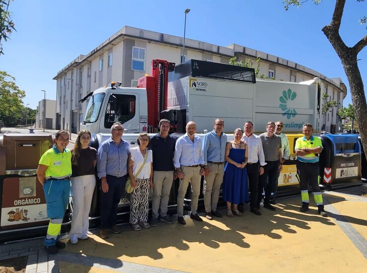Ayuntamiento Cceres implanta servicio recogida bilateral residuos con 570 contenedores