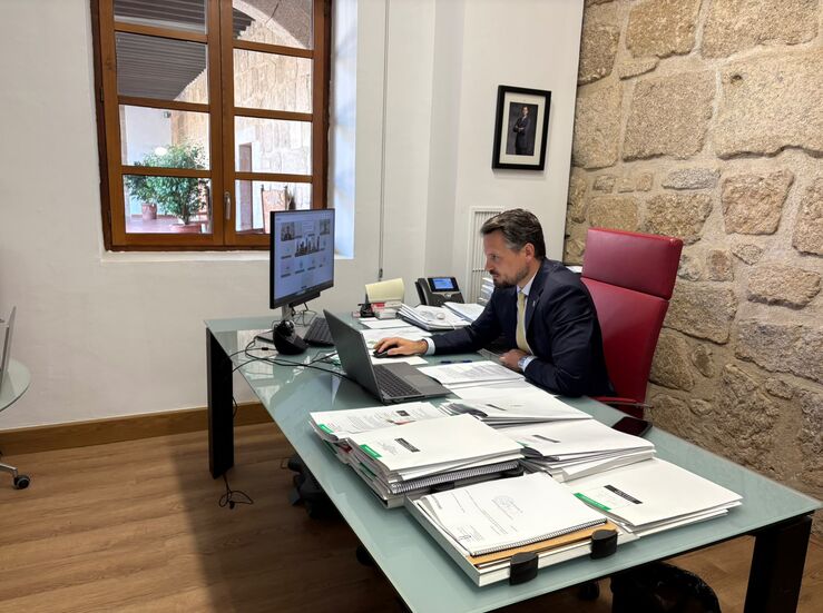 Un tribunal nico examinar a 40 nuevos policas locales de 23 municipios de Extremadura