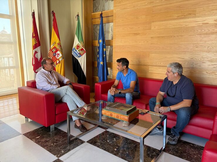 Ayuntamiento Cceres aportar 150000 euros para cubierta preferencia del Prncipe Felipe