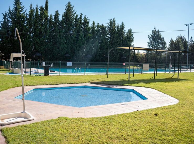 Piscina de Diocles de Mrida abre tras concluir obras y se mantendr hasta 13 septiembre