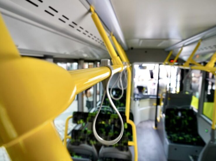 Ayuntamiento Badajoz habilita bus nocturno desde el ferial por el Gran Duelo de Orquesta