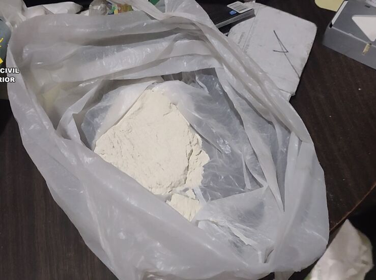 Dos detenidos en la comarca de Trujillo por suministrar droga a menores 