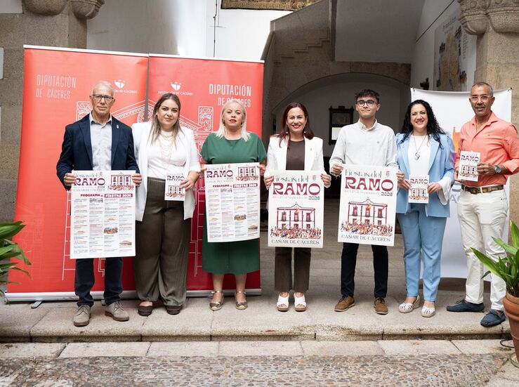 Casar de Cceres celebra sus Fiestas del Ramo con un amplio programa de actividades
