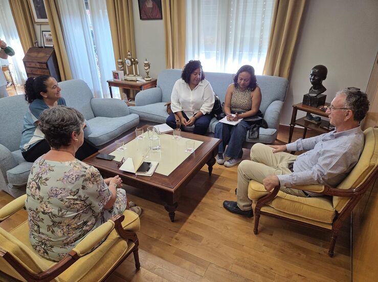Mujeres Migrantes en Extremadura piden mayor cercana de las Oficinas de Extranjera 