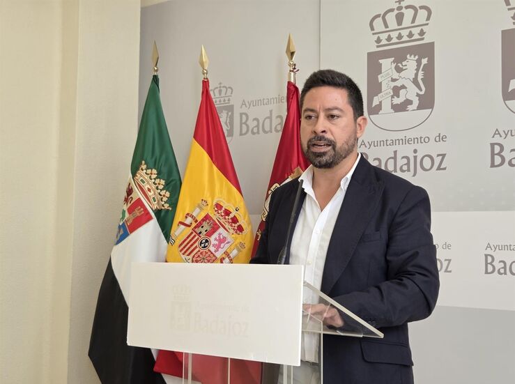 Polica Nacional y Local Guardia Civil y Proteccin Civil velarn en la Noche en Blanco
