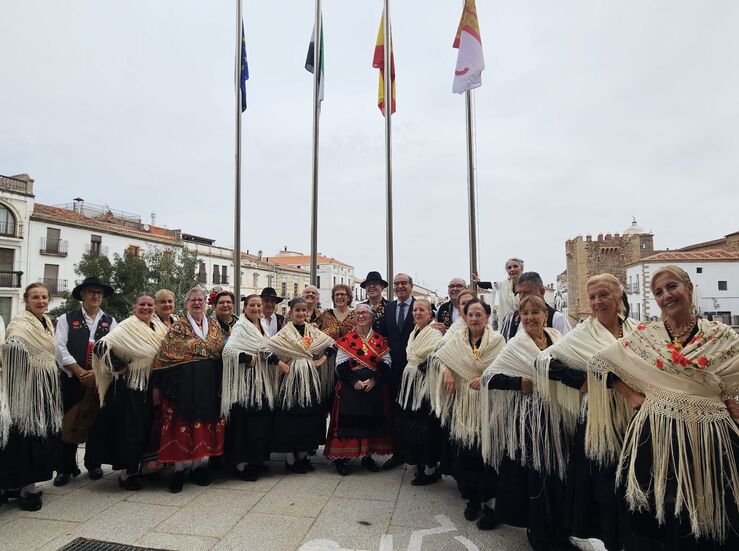 El Ayuntamiento de Cceres celebra el acto institucional del Da de Extremadura