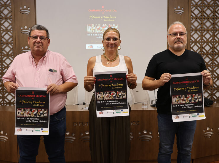 La Albuera perfecciona marchas napolenicas con II Campamento Musical Pfanos y Tambores