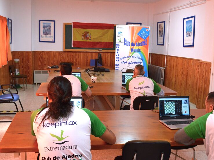 Medalla Bronce al mrito social al Magic Extremadura por su programa ajedrez en crceles
