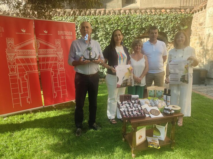 Almoharn celebra VIII Feria del Higo aunando tradicin e innovacin sobre este producto