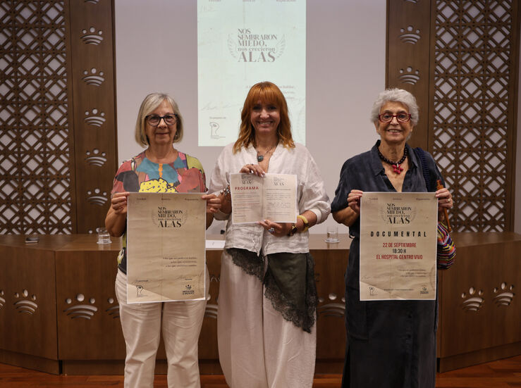 Estreno del documental Nos sembraron miedo nos crecieron alas en Centro Vivo Badajoz