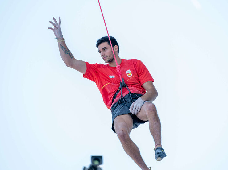 El escalador Alberto Gins es reconocido con el Premio Extremadura del Deporte 2025