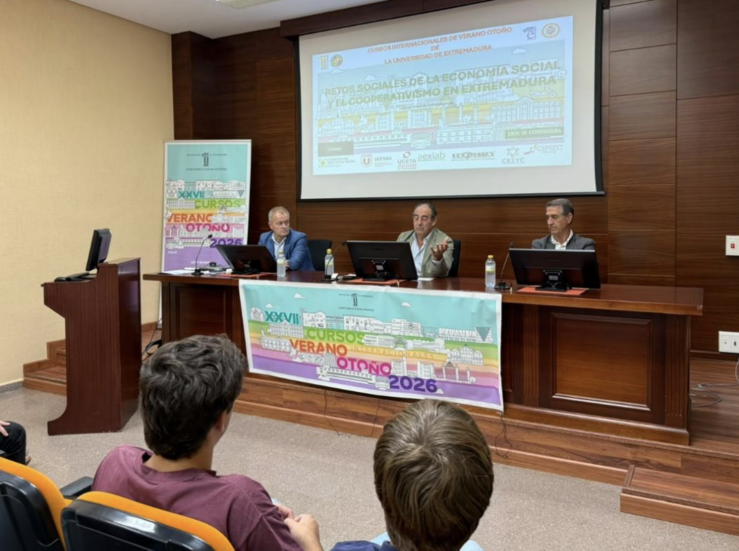 La UEx inaugura un curso dedicado a retos sociales de la economa social y cooperativismo
