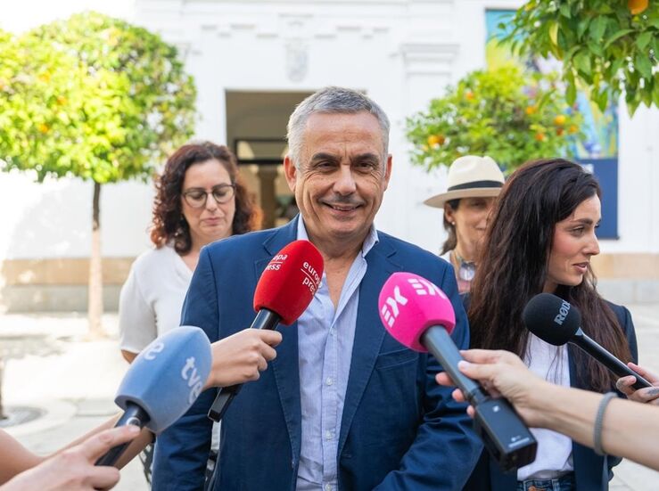 Vox La Cruz de Cceres no se va a tocar y su declaracin como BIC est en el acuerdo