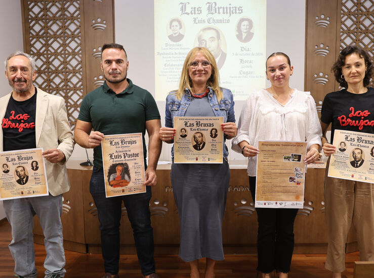 Villar del Rey vuelve a sus races en Fiesta Las Luminarias y representacin Las Brujas