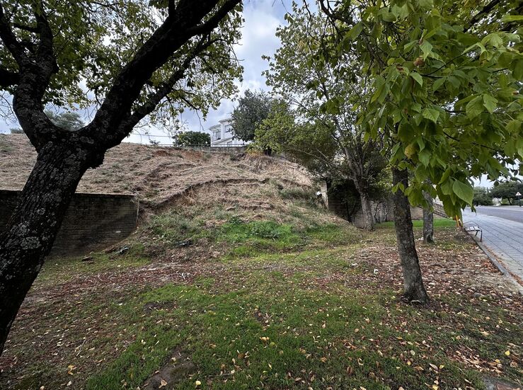 Ayuntamiento de Coria licita trabajos tcnicos para estabilizacin de la Barrera de Prior