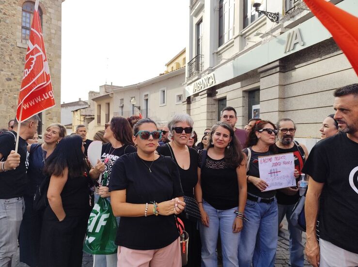 Unidas por Extremadura reclama a la Junta un compromiso real para equiparar los salarios