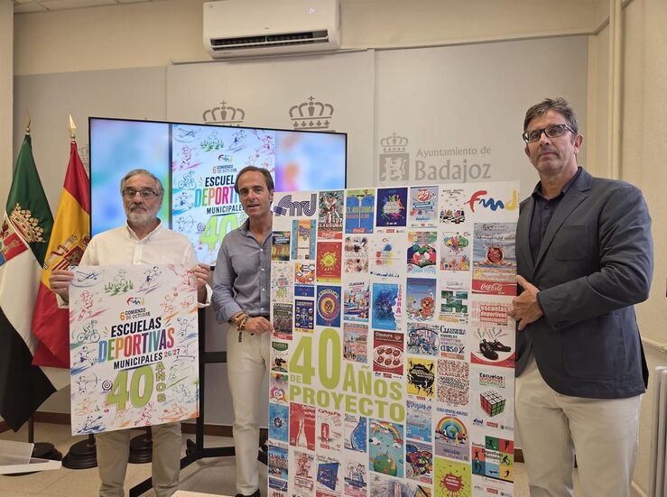 Escuelas Deportivas Municipales del Ayuntamiento Badajoz incorporan actividades acrobtica