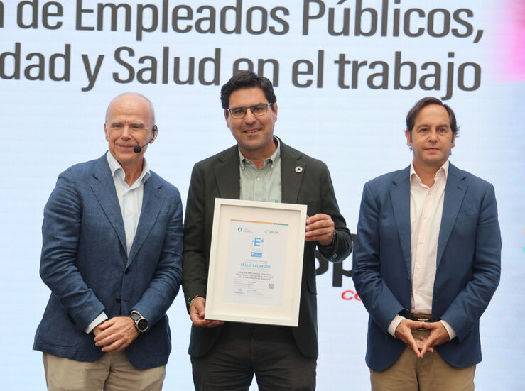 Diputacin Badajoz renueva Sello EFQM 200 compromiso con la excelencia en gestin pblica