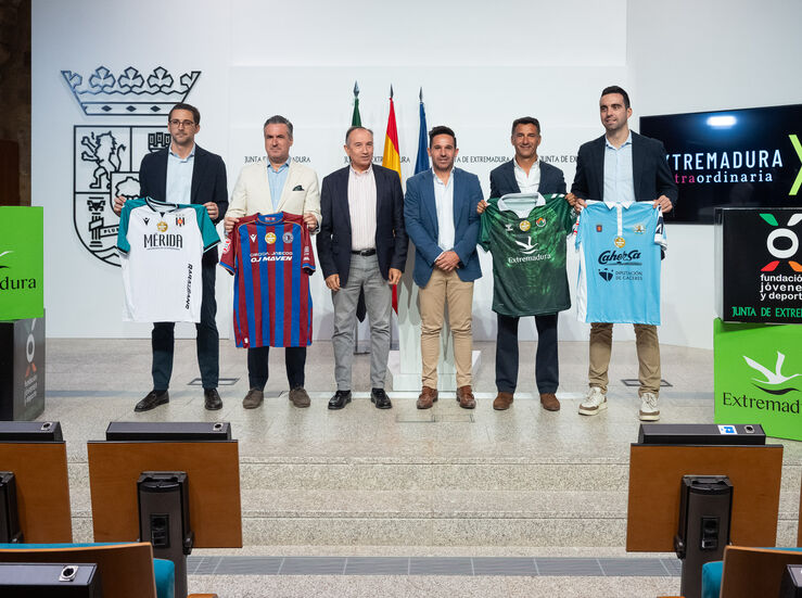 Extremadura Mrida Cacereo y Coria promocionarn la imagen de la regin en los derbis