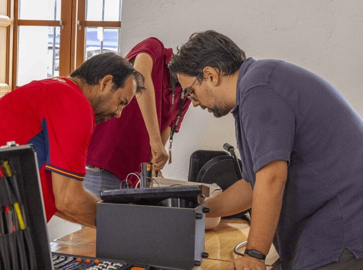 Diputacin Badajoz inicia nueva temporada de talleres para aprender a reparar objetos