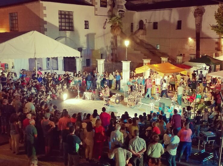 XV Festival Valentiarte ofrece danza teatro o circo en calles de Valencia de Alcntara