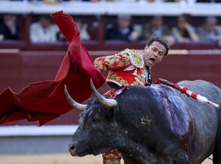 Ferrera Cristina Snchez Guardia civil y Don Benito Premios Extremadura a Tauromaquia