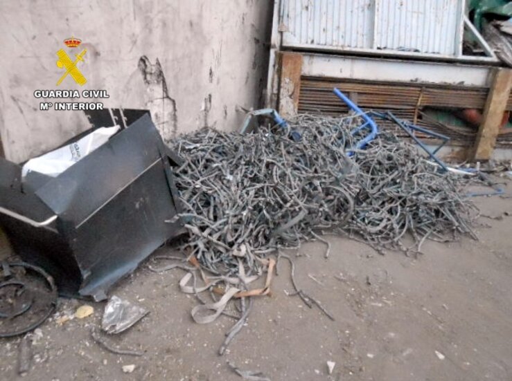 La Guardia Civil esclarece el robo de cableado en la subestacin elctrica de Lobn