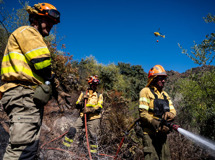 La poca de peligro alto de incendios forestales en Extremadura acaba este jueves