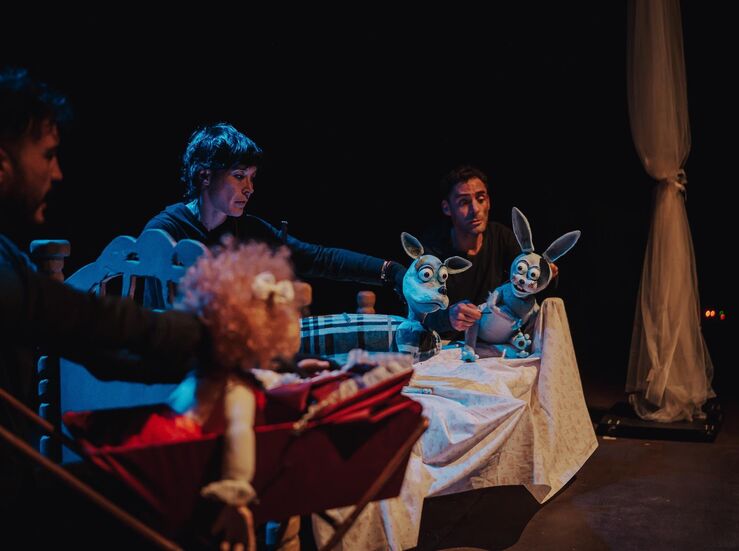 El Festival de Teatro de Badajoz programa este domingo el espectculo de tteres Camuas