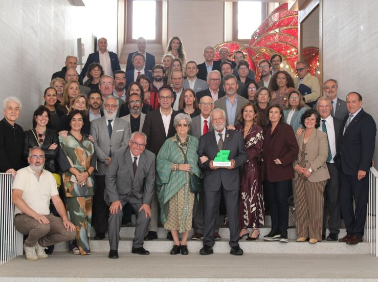AFEX entrega su III Premio a Paco Valverde por una vida dedicada a la inclusin 