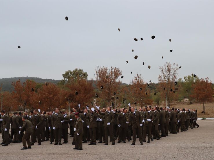 Ms de 1300 nuevos soldados concluyen su formacin militar en el Cefot de Cceres