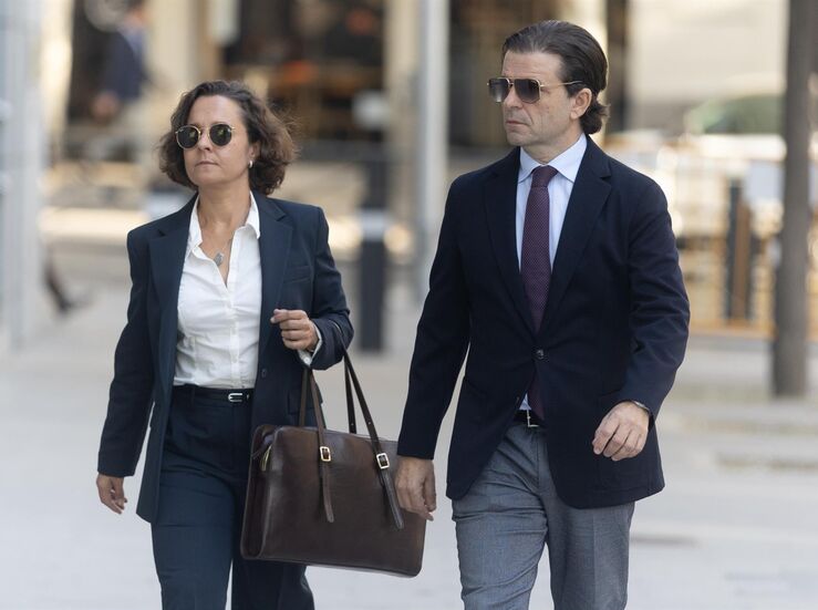Exjuez Senz de Tejada se refera a eliminar judicialmente a Biedma y niega perseguirla