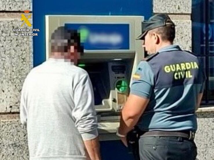Investigado por sacar 500 de cajero usando sesin abierta de otro cliente en Garrovillas